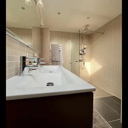 Lumineux Havre De Paix A 6 Minutes De Paris Holiday home *